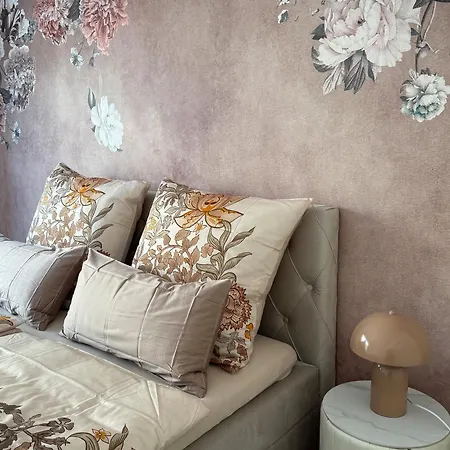 Luxury For 4 People In Wuerzburg! * Wurzburg