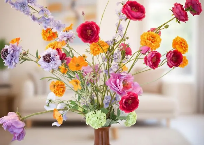 Palazzo In - Fraenkische Toskana - * Würzburg